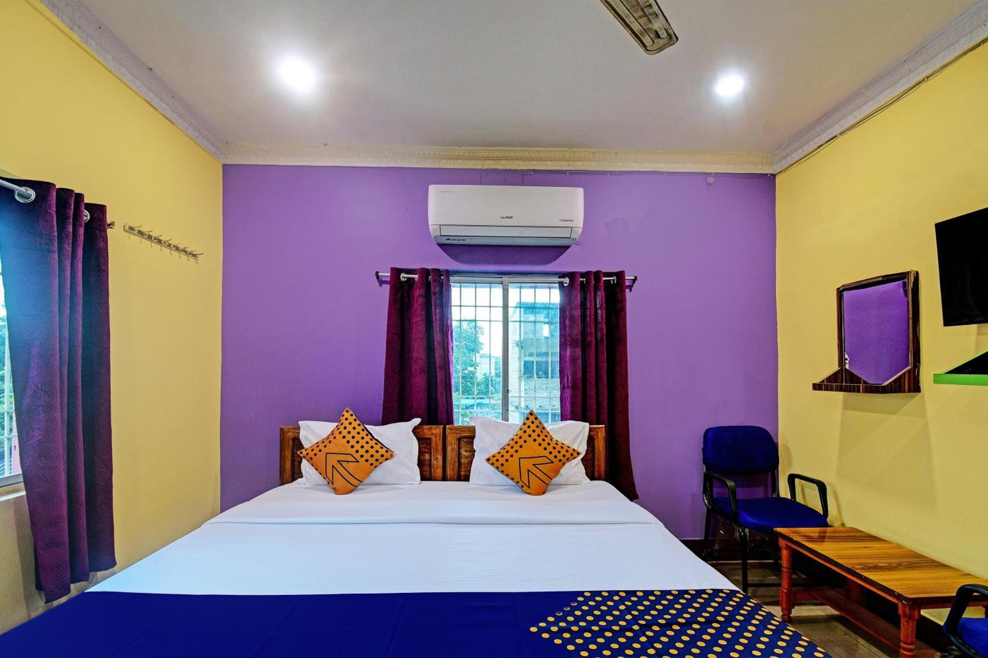 Oyo Flagship Pratikshya Guest House Baripada Eksteriør billede