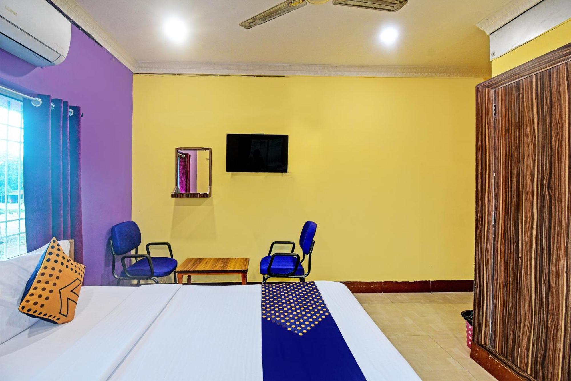 Oyo Flagship Pratikshya Guest House Baripada Eksteriør billede